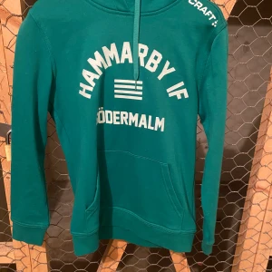 Hoodie Hammarby  - Använd 1 gång sen blev den för liten