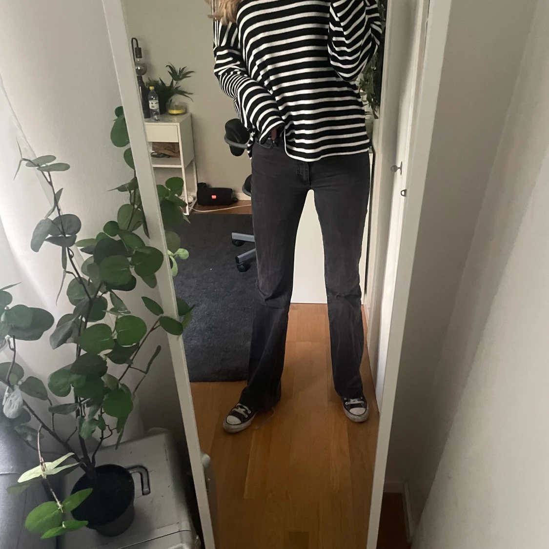 Svart randig tröja - 90