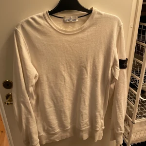 Stone Island Crewneck - Fin crewneck storlek Medium Bra cond