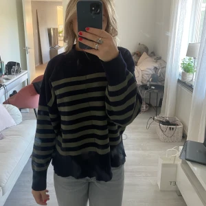 Mysig tröja  - Superskön tröja med toppen kvalité!!💓 priset kan alltid diskuteras!