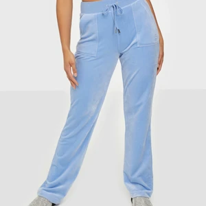 Juicy couture byxor storlek xs - Relativt nya byxor, endast ett jätte litet märke bak