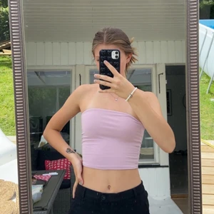 Bandeau topp - Nyköpt topp som jag inte använt med prislapp kvar! Super söt färg och sitter hur bra som helst 