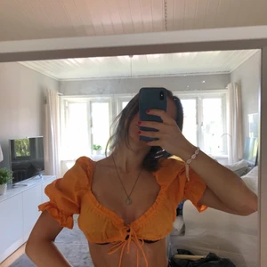 Orange topp - Aldrig använd! 