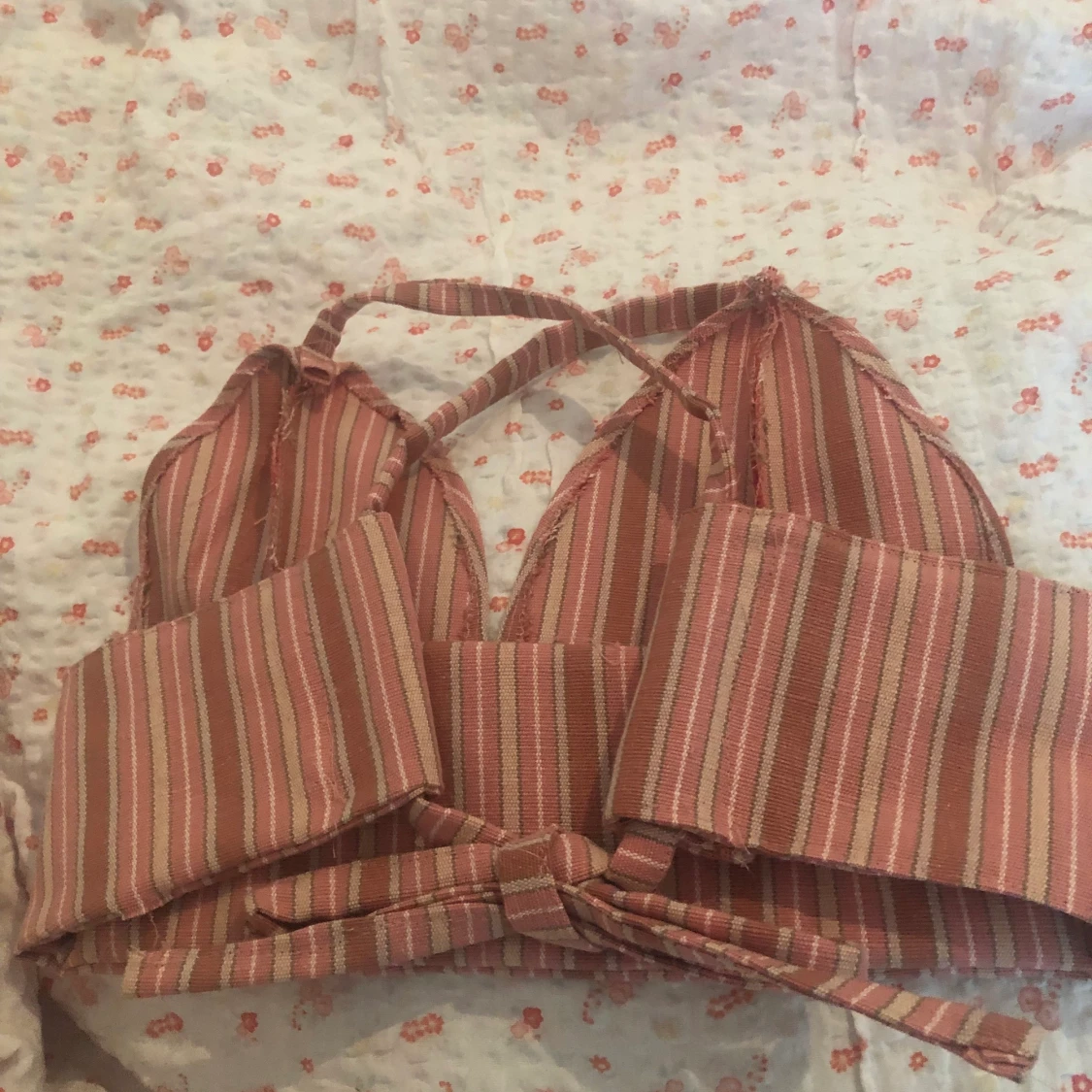 Egensydd halterneck topp - 90