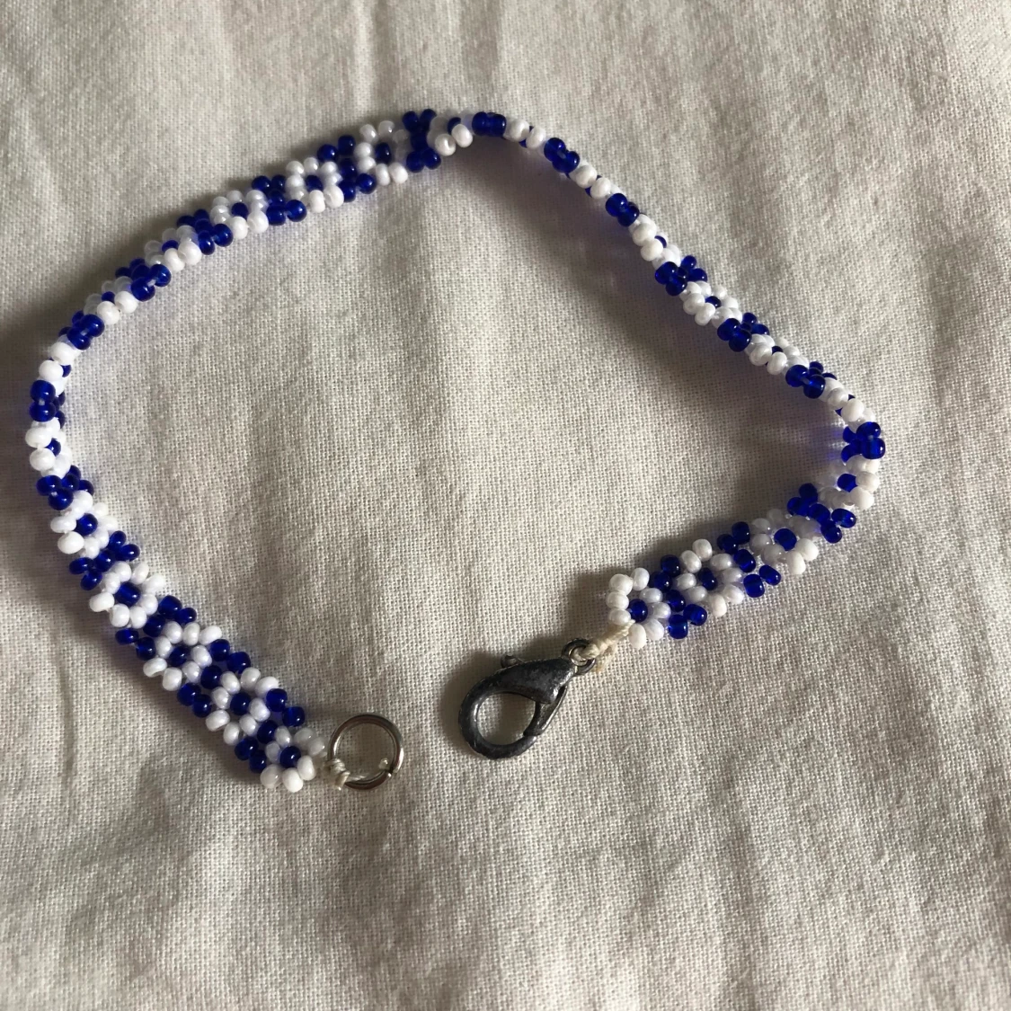 Armband blå och vit