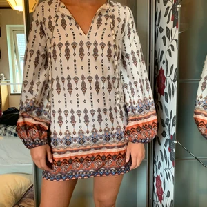 Klänning från Nelly  - Fin klänning 