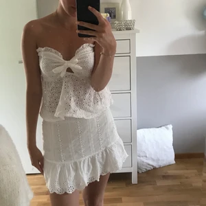 Vit topp - Somrig topp, 150kr💗