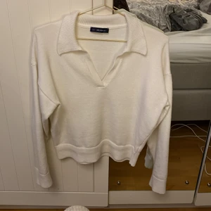 Tröja - Jätte fin tröja, knappt använd, i storlek S, säljer för 150 + frakt