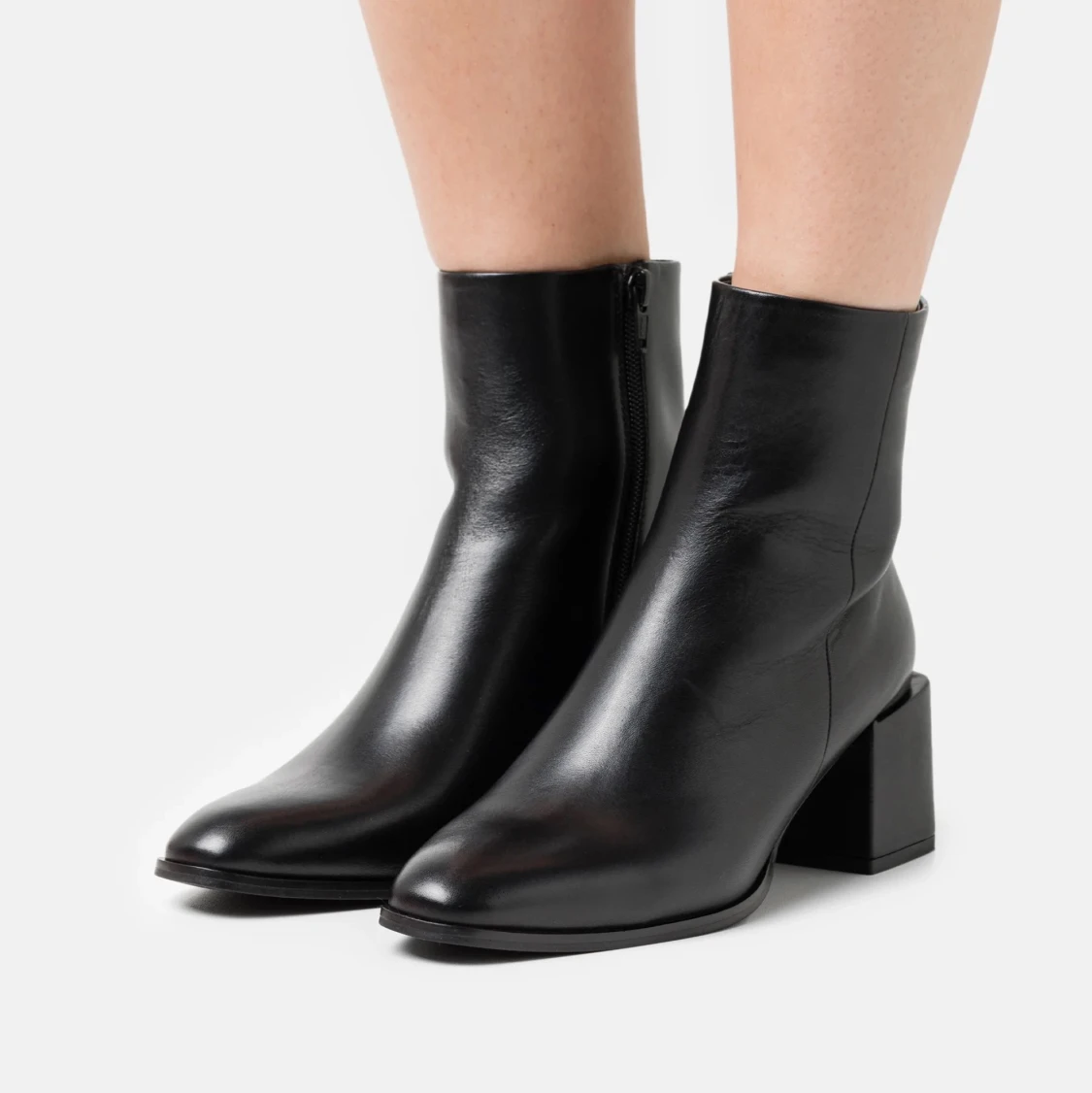 Klackar från Zing storlek 39 - 91