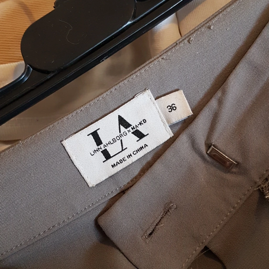 Linn Ahlborg x NA-KD kostymbyxor Strl 36 - 91