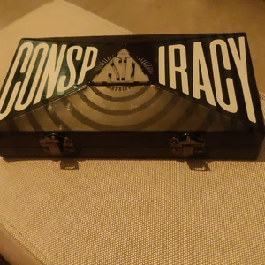 Eyeshadow palette - **RESERVED** Jeffree Star Conspiracy palette, has been swstched.