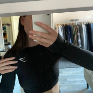 Gymshark topp.  - En långärmad topp från gymshark. 