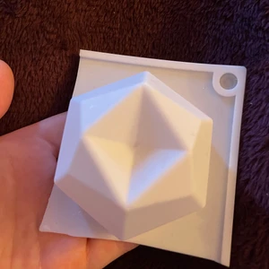 Ljusform  -  Nyskick, säljes pga uterslutet intresse. Frakten är 14kr, priset är fast !! Postbevis och gåva ingår alltid 