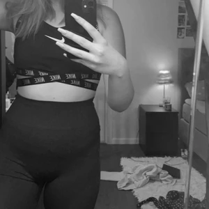 Tränings topp - Tränings topp från Nike, super skön å snygg.