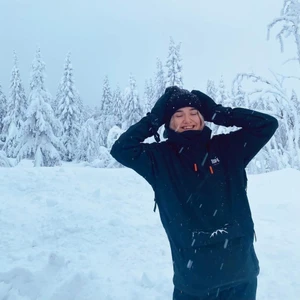 Skidjacka - Säljer min skidjacka från dope, storlek S, bra skick