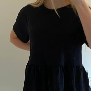 Aldrig andvänd svart tröja!! - Svart trendig tröja ifrån lager 157. Aldrig andvänd! St S