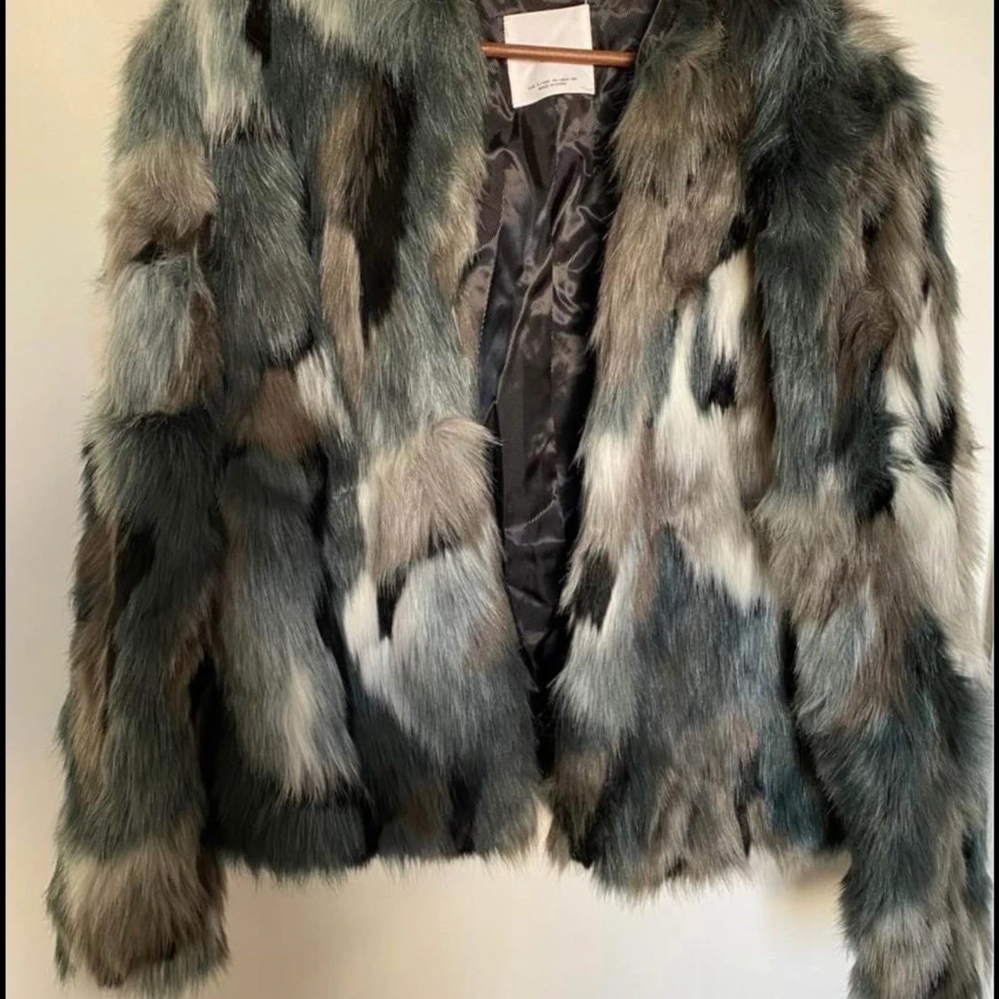 Fuskpäls från Mango strl S