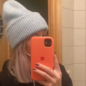 Ljusblå mössa - Jätte fin aldrig använd mössa från ginatricot. Samma mössa som på bilden fast i blå. Inga märken, helt ny skick