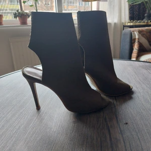 New heels  - Bought in London, never used. 