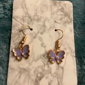 Örhängen  - Oanvända 