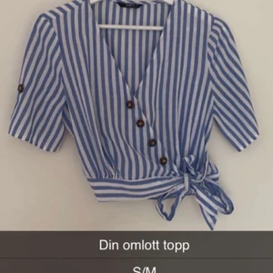 din omlott topp  - strl S, 30kr 
