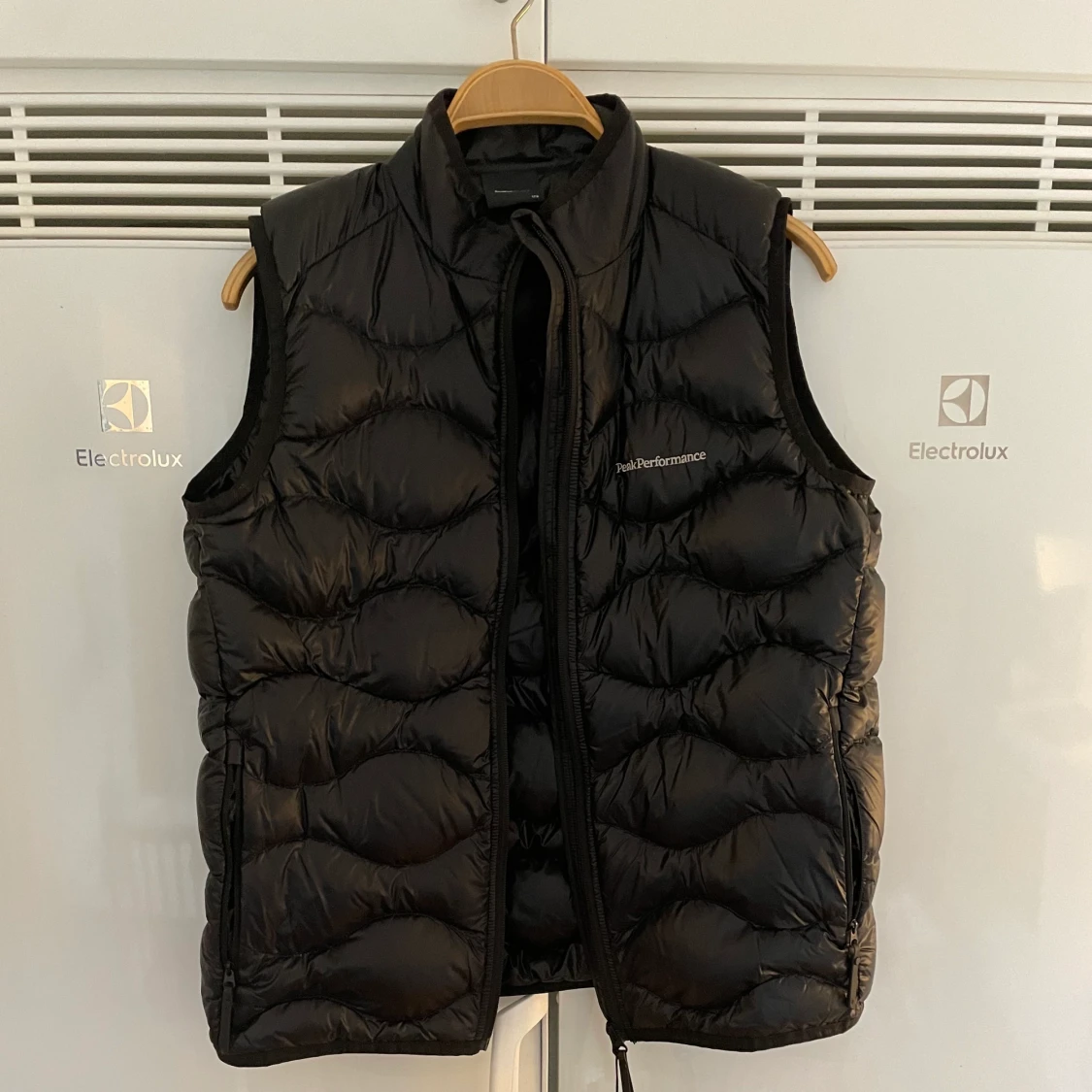 Peak performance väst storlek 170