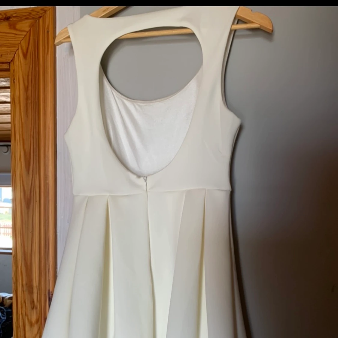 Vit klänning  - 90