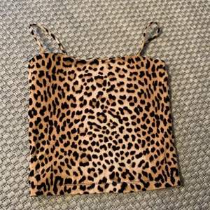 ginatricot linne - Helt nytt XS!