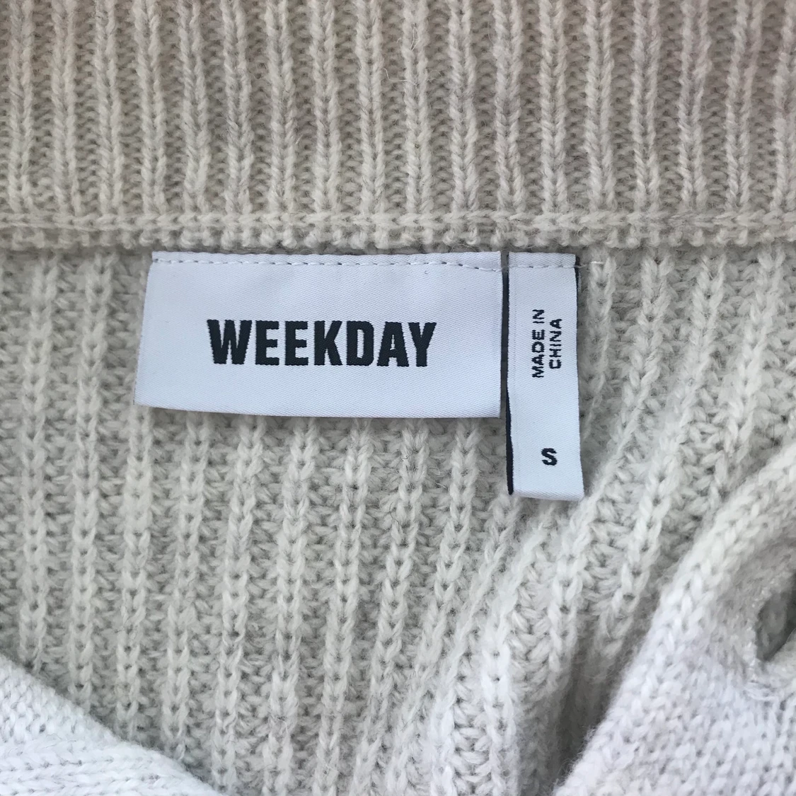 WEEKDAY Sweater - 91