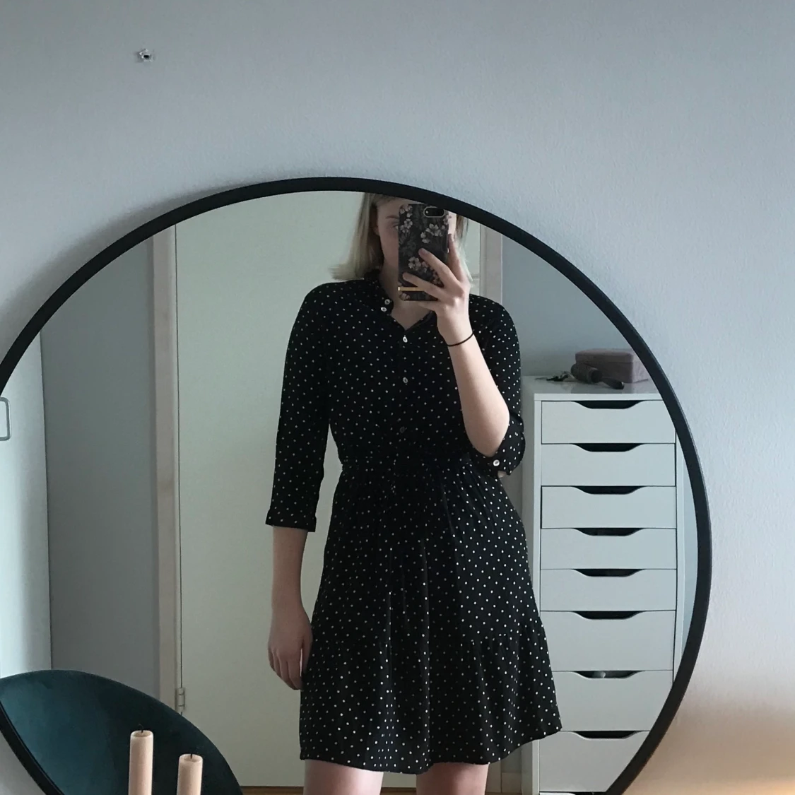 ONLY prickig klänning! 