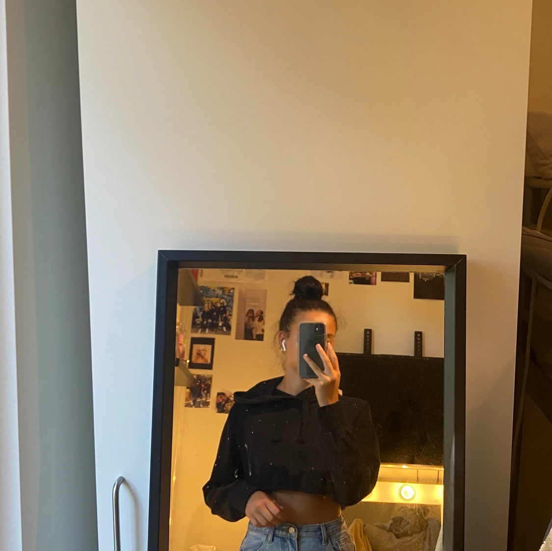 Kort svart Hoodie strl S/XS - 91