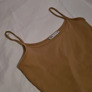 Linne från Zara - Fint linne från Zara, säljer för endast 49 kr💞