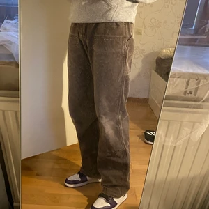 Carhartt Double knees - Intressekoll på mina bruna double knees, de är storlek 36x36 men passar 34x34, lyssnar på bud