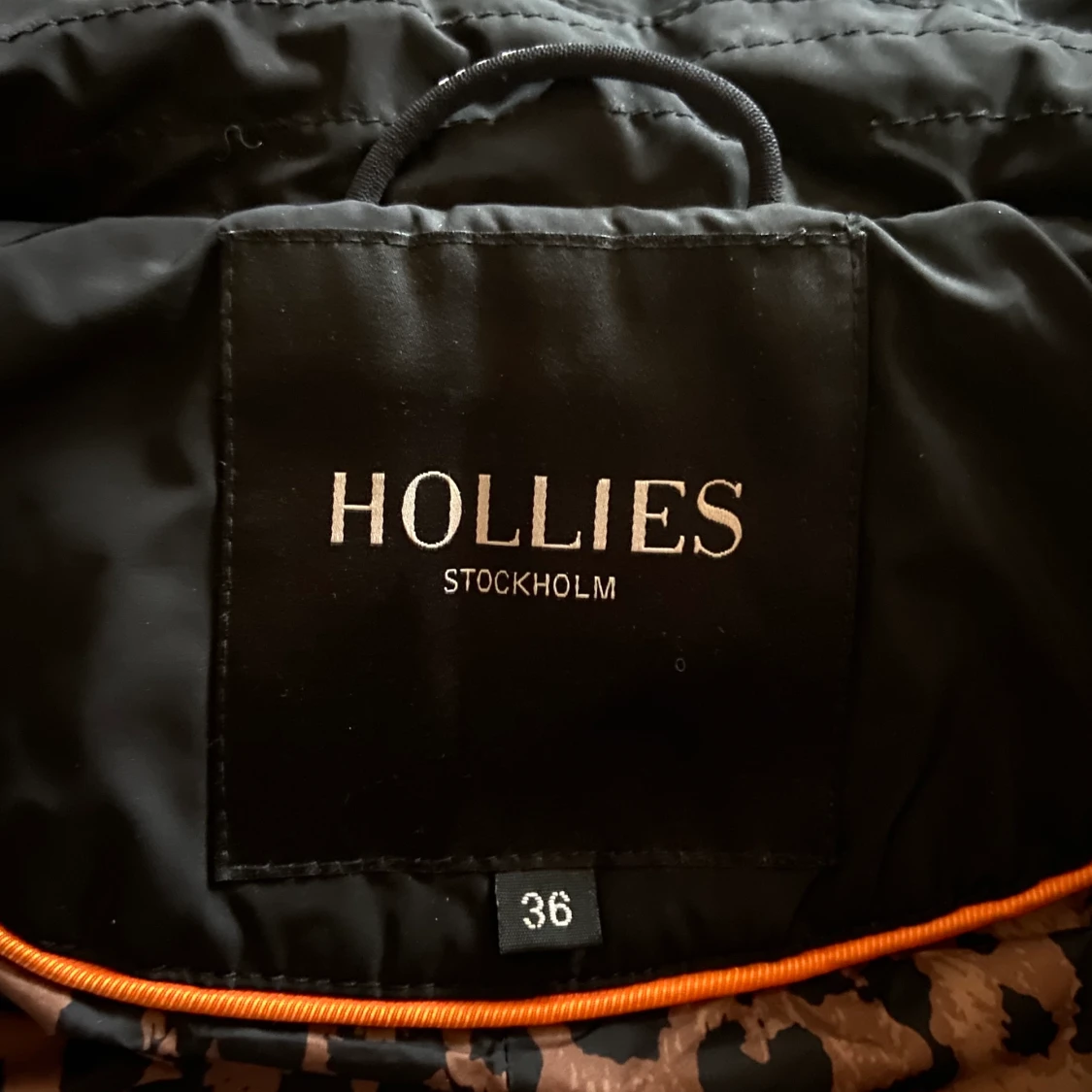 Hollies jacka storlek 36 - 91