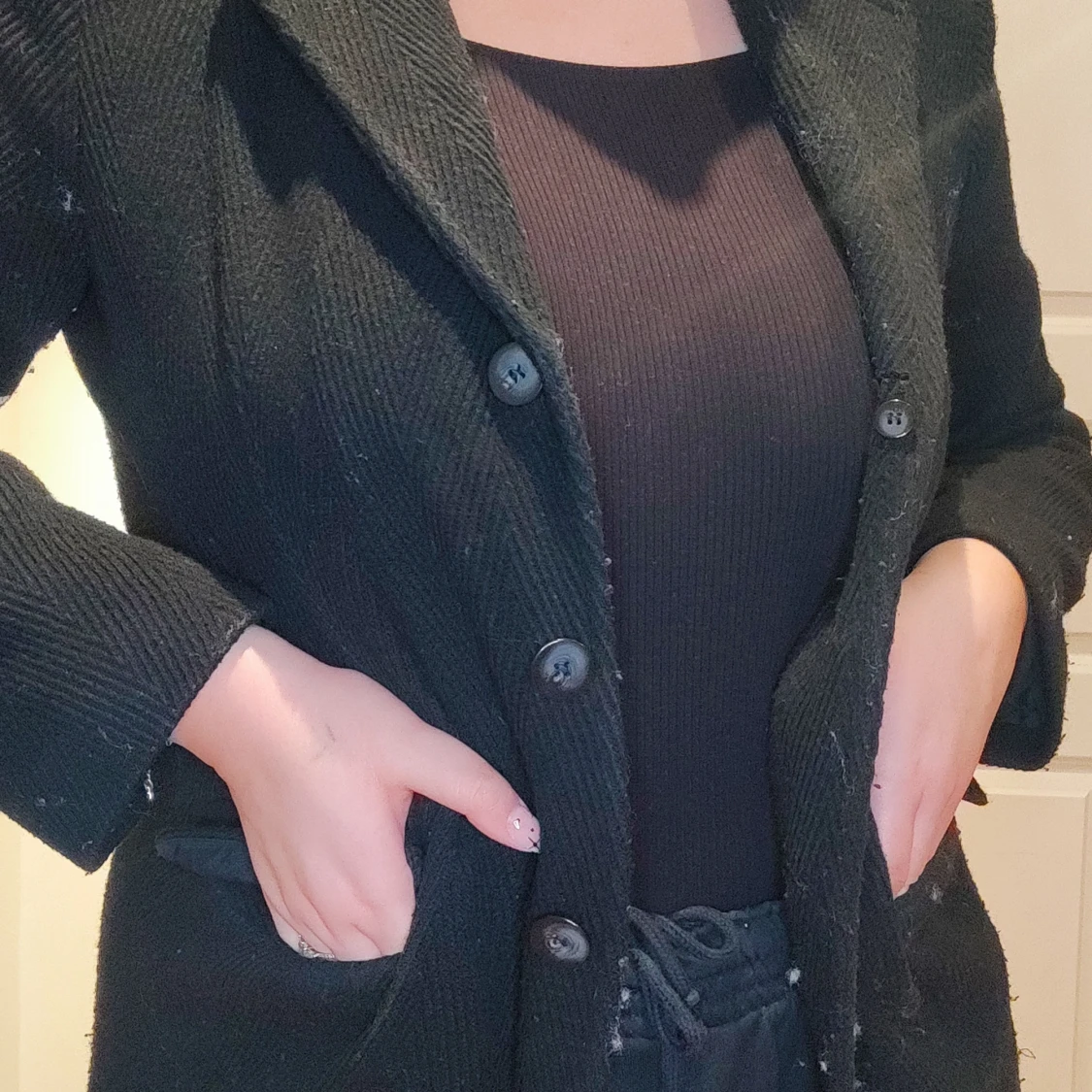 Lång svart kappa  - 91