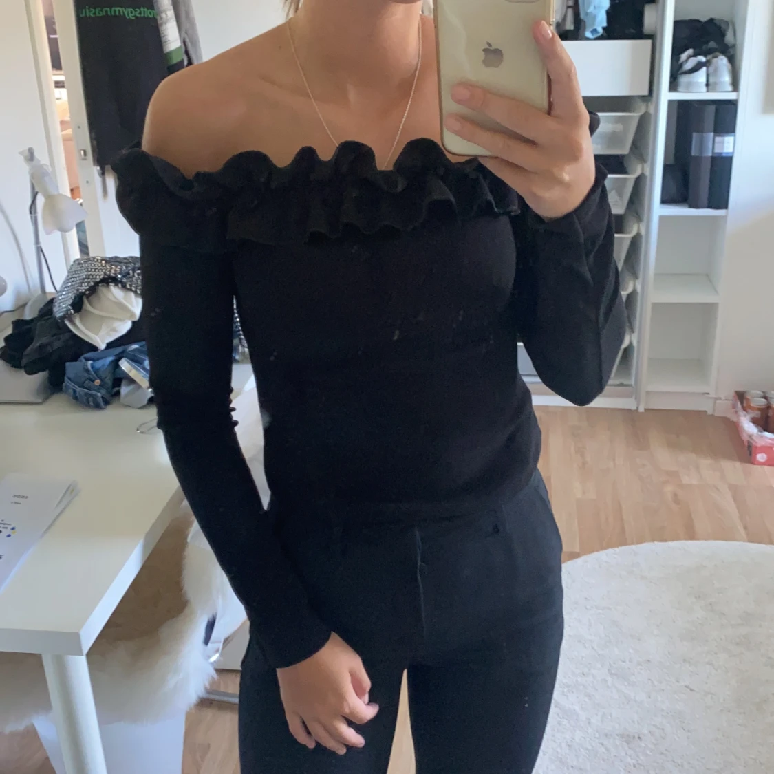 Offshoulder tröja