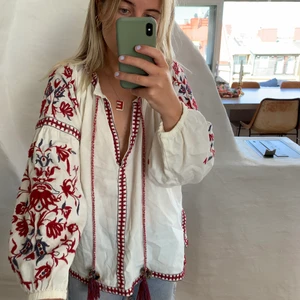 Bohemisk blus - Fin bohemisk blus från Zara. Fint skick! 