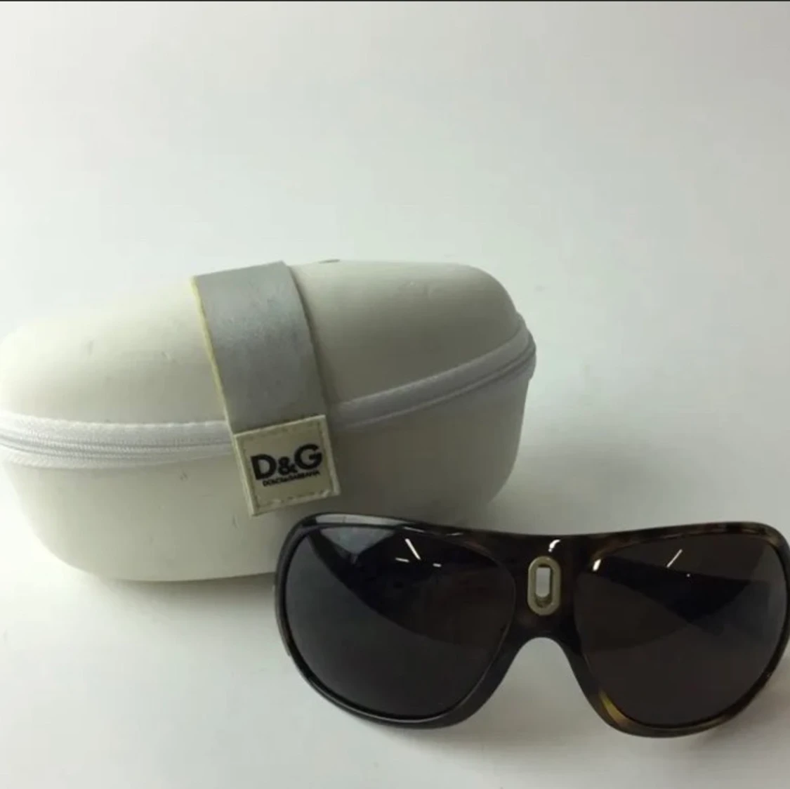 Dolce & Gabbana solglasögon 