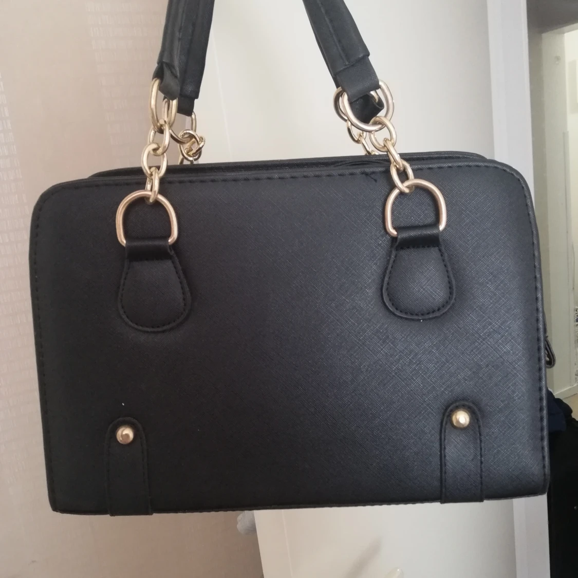 Svart fin väska - 90