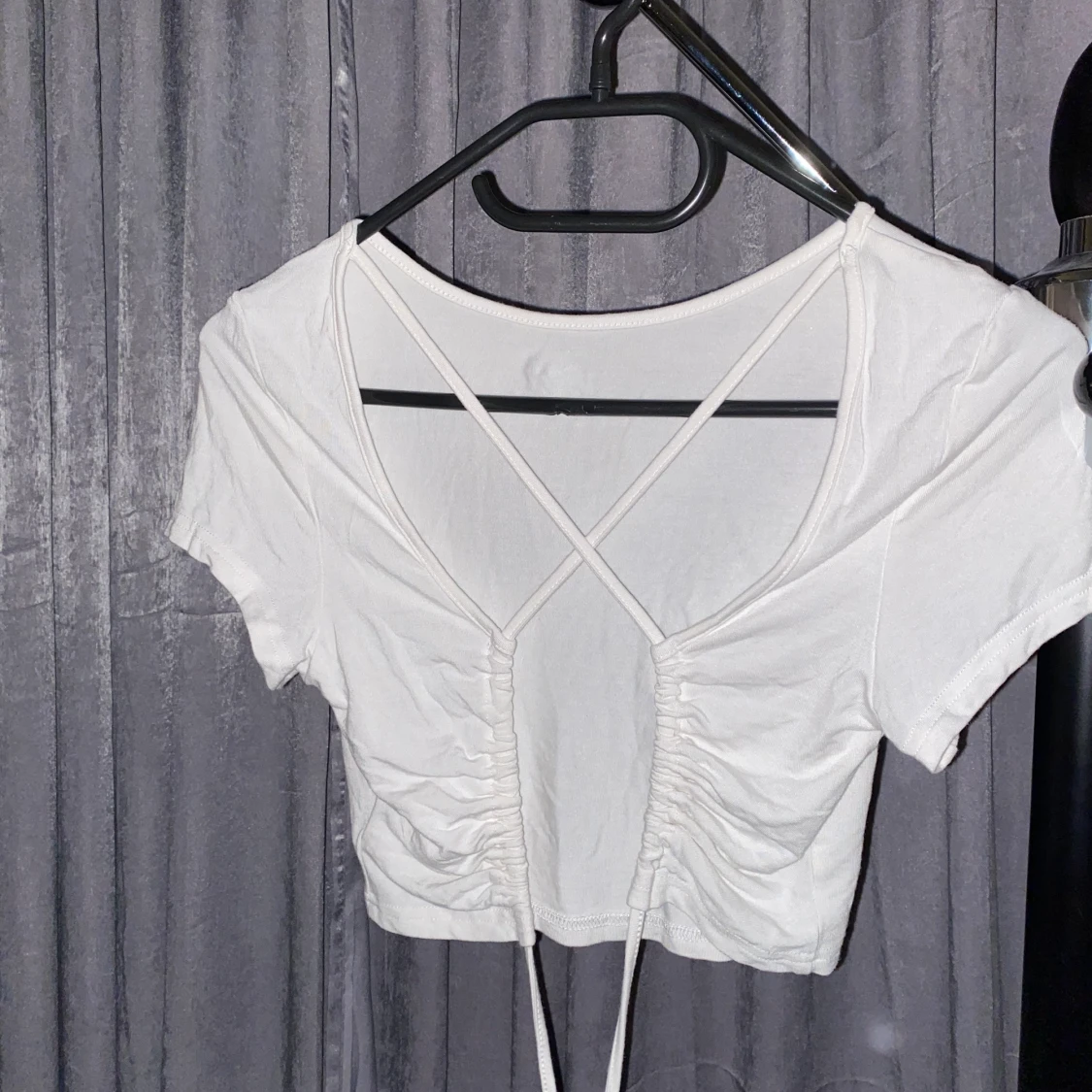 T-Shirt med öppen rygg - 90