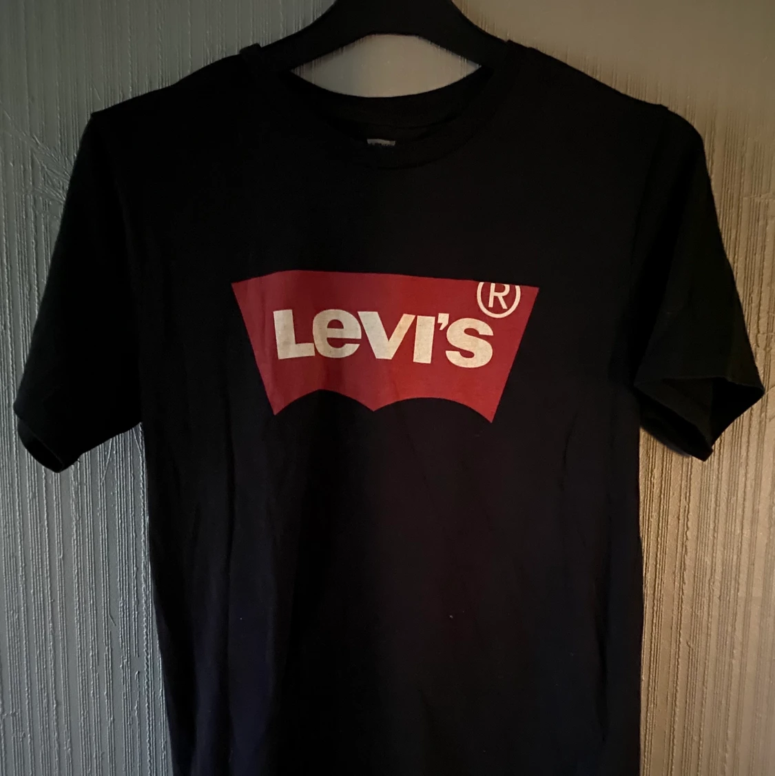 Levis