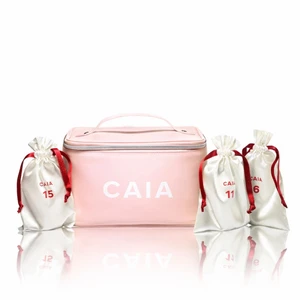 Caia julkalender - Tänkte kolla om någon är intresserad av min oöppnade julkalender från Caia. ❤️ värdet på innehållet är cirka 3800:- denna julkalender är limited edition och är helt slutsåld på caias hemsida<3