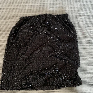 Kjol - Glittrig kjol 