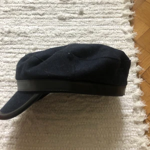 Glamours - skepparkeps 🌻 - Säljer min ljuvliga skepparkeps 🌻 i fint skick! 