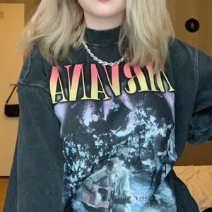 Nirvana tröja  - Xs/s 