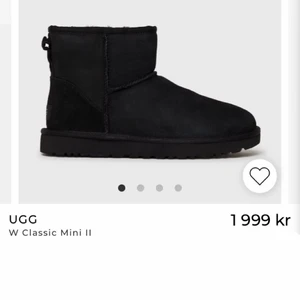 Ugg - Uggs i bra skick, fråga om egen bild:)