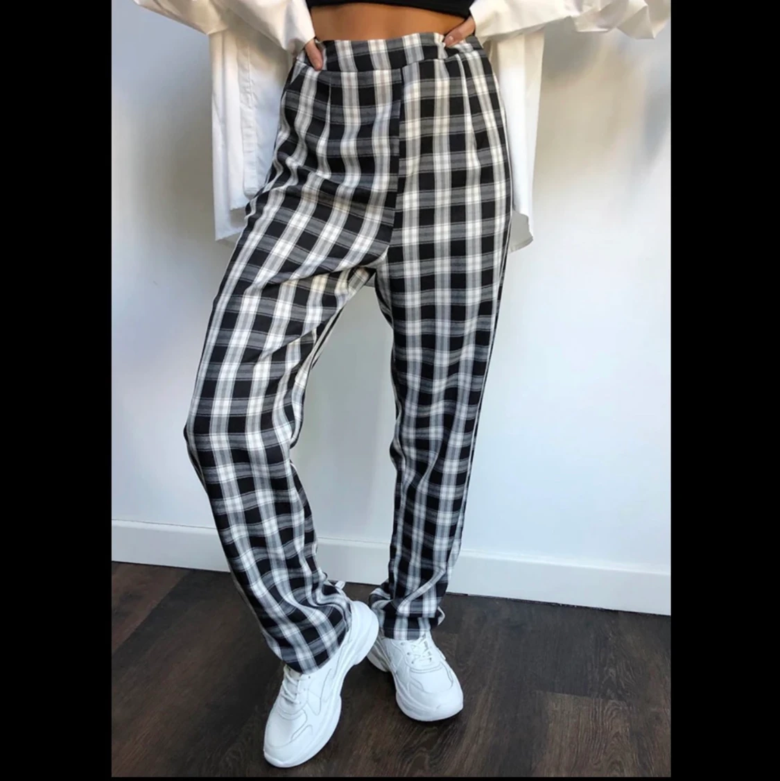 Rutiga byxor från Prettylittlething