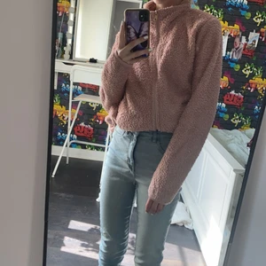 Sjukt mysig rosa kofta !! - Sjukt mysig rosa kofta storlek L