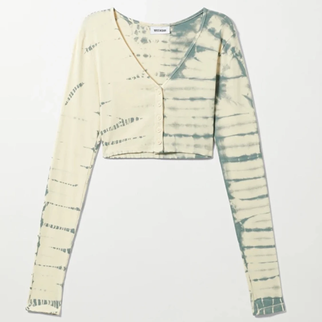 Croppad tiedye tröja från weekday - 90