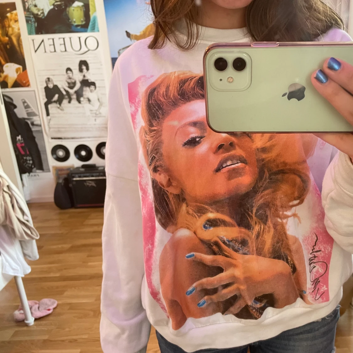 Beyonce sweatshirt  - 90